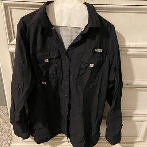 Women’s Columbia PFG shirt